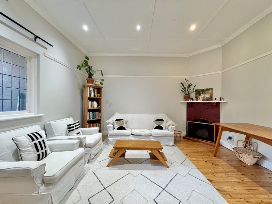 2 Bedroom Property for Sale in Rosebank Western Cape